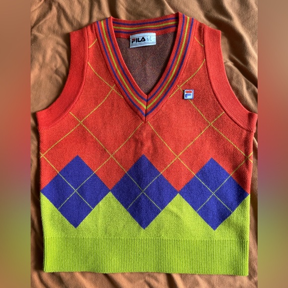 FILA Female Darby Argyle Tank Top Vest Size Medium Acrylic Multicolor V-Neck - Picture 4 of 7